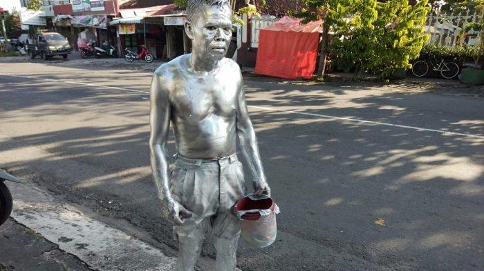 Manusia Silver di Jogja Raup Untung Rp18 Juta Sebulan, Gaji ASN Kalah!
