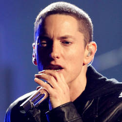Eminem Rilis Lagu Baru "Temporary",  Pesan Menyentuh untuk Putrinya