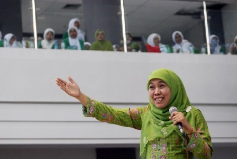 Khofifah Rekrut 8 Tokoh Muda Jadi Juru Bicara, Ini Alasannya! 1 Khofifah Rekrut 8 Tokoh Muda Jadi Juru Bicara, Ini Alasannya!