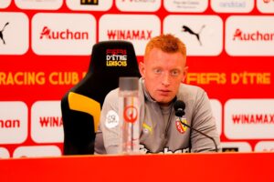 Lens Babak Belur, 10 Pemain Absen Lawan Strasbourg!