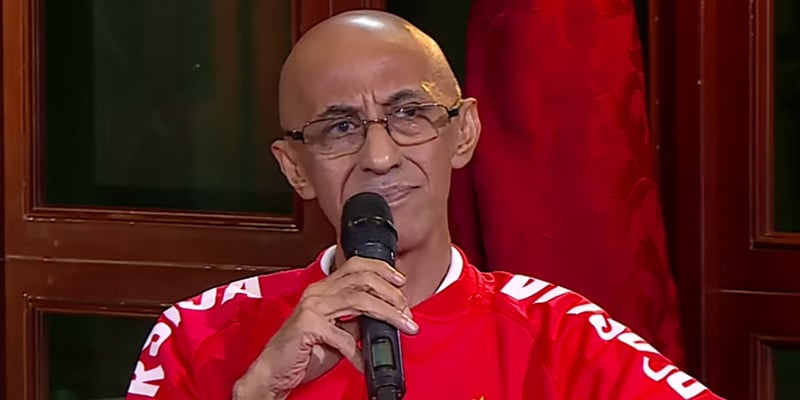 Disneyland Pulau Seribu? Pilih Mereka!