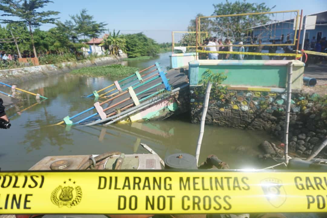 Jembatan Kedungpeluk Sidoarjo Siap Dilintasi, Warga Bersabar Menunggu Asfal!