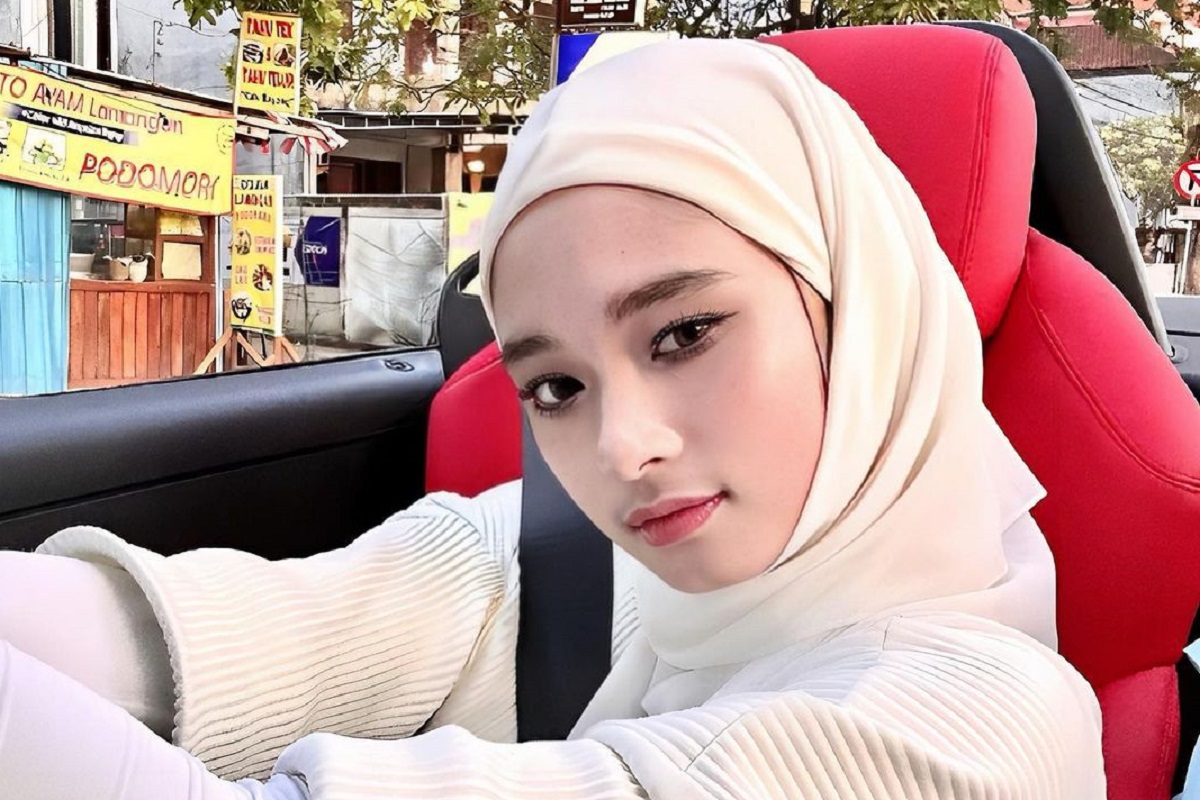 Inara Rusli Punya Pacar Baru, Sosoknya Misterius!