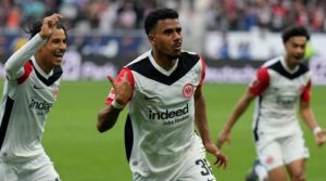 Frankfurt Hancurkan Leipzig, Tiket Liga Champions Hampir Dikantongi!