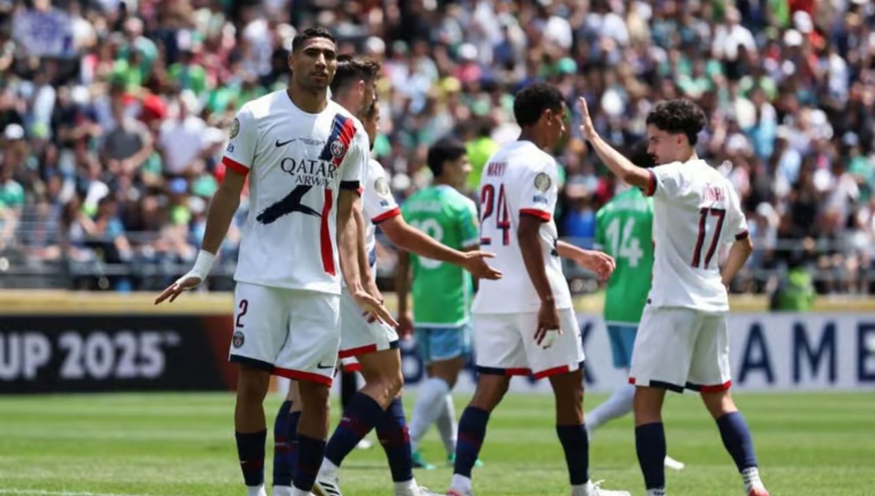 PSG Melaju ke Babak Gugur! Hakimi dan Doue Bawa Timnya Menang Telak