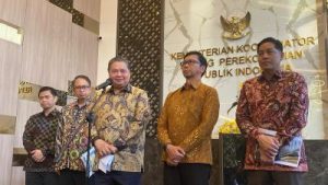 Rahasia Tarif RI-AS Terungkap? Airlangga Bicara!