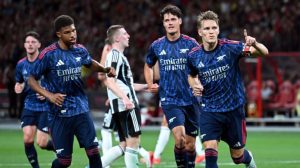 Odegaard Jadi Pahlawan! Arsenal Menang Dramatis