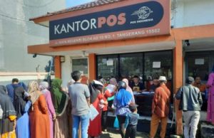 Jangan Panik! Kenali Tanda Bansos Asli vs. Bodong Biar Gak Boncos!