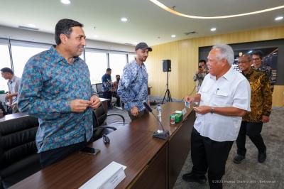 Investasi IKN Menggeliat: Pengusaha Brunei Kepincut Rute Penerbangan Langsung!