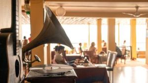 Musik di Kafenya Bikin Ramai? Pengusaha Wajib Siap-Siap Bayar yang Ini!