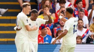 Imbang Dramatis!  Palace vs Forest Berakhir 1-1