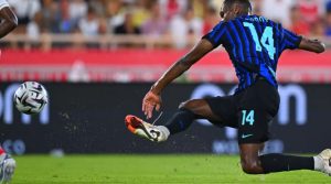 Inter Milan Menang Dramatis! 10 Pemain, Tapi Tetap Juara