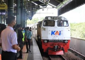 Kereta Ajaib: Petani & Pedagang Dapat Fasilitas Ekstra!