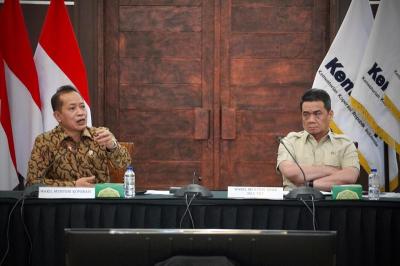 Dana Miliaran Mengalir! Koperasi Merah Putih Segera Dapat Suntikan Dana! 1 Dana Miliaran Mengalir! Koperasi Merah Putih Segera Dapat Suntikan Dana!