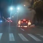 Mobil Listrik Mewah Ludes Terbakar di Lampu Merah!