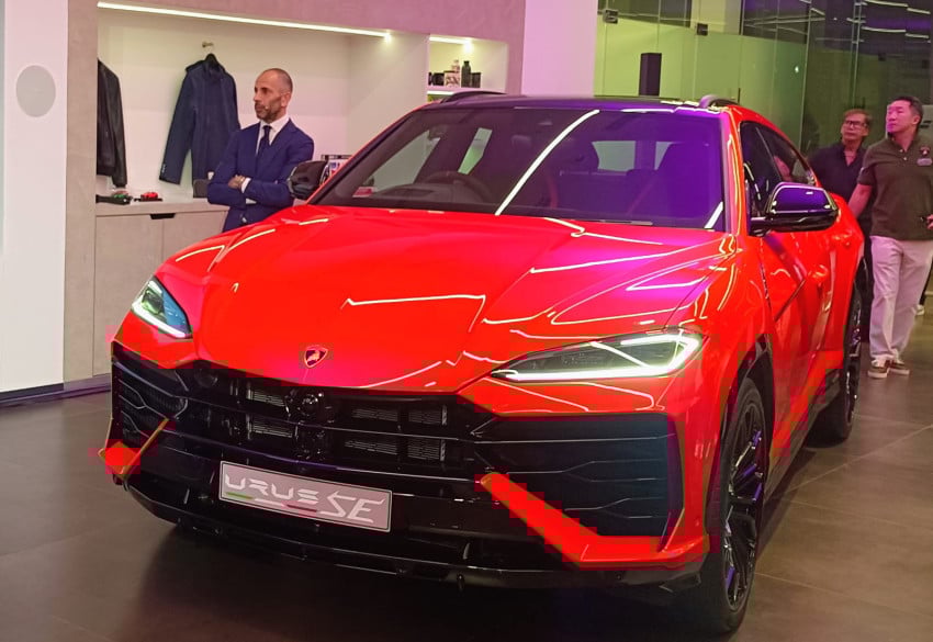 Lamborghini Urus SE Mengguncang Indonesia: Hybrid Bertenaga Badak! 1 Lamborghini Urus SE Mengguncang Indonesia: Hybrid Bertenaga Badak!