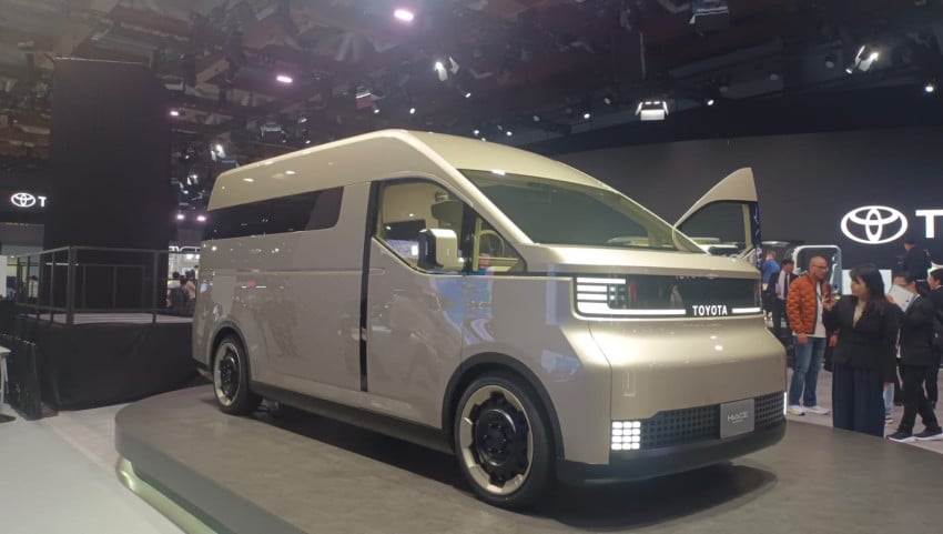 HiAce Masa Depan Terungkap! Toyota Bikin Kejutan di JMS 2025 1 HiAce Masa Depan Terungkap! Toyota Bikin Kejutan di JMS 2025