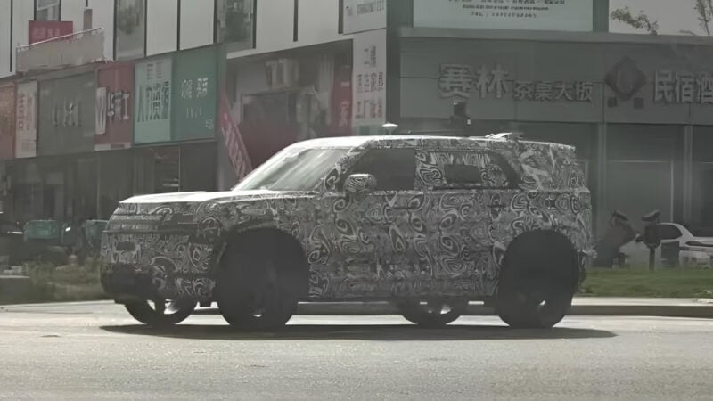 Freelander Reborn! Debut di Timur Tengah, Bukan China?