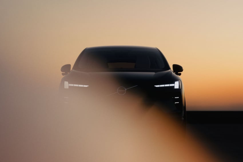 Volvo EX60: Baterai AI Tembus 810 KM, Bebas Cemas!