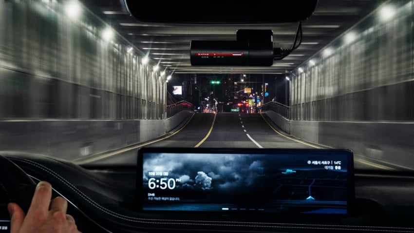 china larang penggunaan layar sentuh untuk fitur keselamatan di mobil ugi