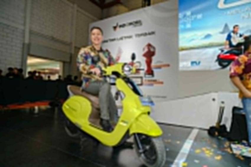 Indomobil Guncang IIMS 2026 dengan Motor Listrik QT!