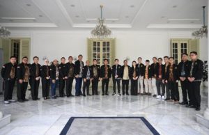 Wapres Gibran: Pengusaha Wajib Rangkul UMKM, Ekonomi Rakyat Siap Meroket!