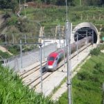 Ledakan Penumpang Whoosh! Tiket Lebaran 2026 Tembus Angka Fantastis