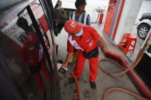 Dompet Terancam! BBM Nonsubsidi Meroket Rp9.400, Siapa Paling Boncos?