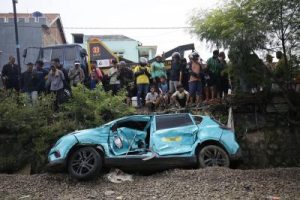 kereta tabrak SvPx large