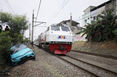 Tragedi Bekasi Timur: Menhub Panggil Bos Taksi Green SM!