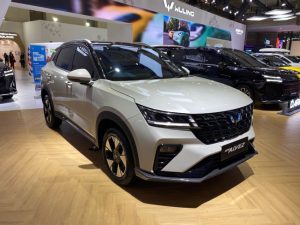 Wuling Alvez Baru: SUV Urban Penuh Fitur Canggih!
