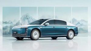 rolls royce panas dingin sedan emas huawei hadir