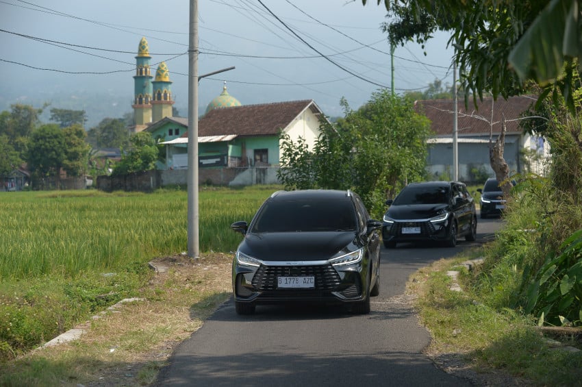 BYD M6 DM Buktikan Iritnya Bikin Kaget