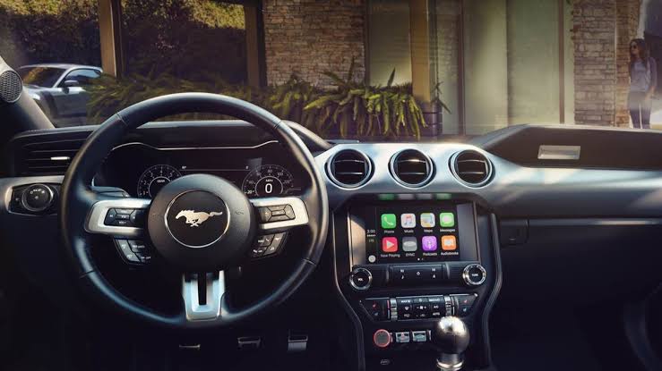 Ford Apple Bikin Mobil Pintar Tanpa Sopir