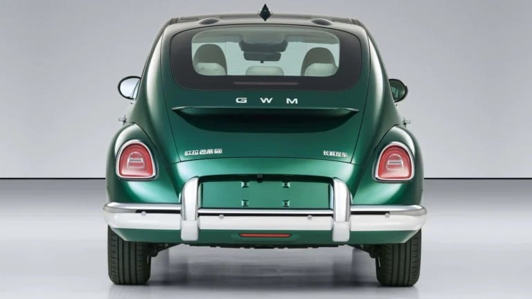 Mobil Listrik Retro Ini Bikin Geger Tenaga 201 HP 15 Mobil Listrik Retro Ini Bikin Geger Tenaga 201 HP