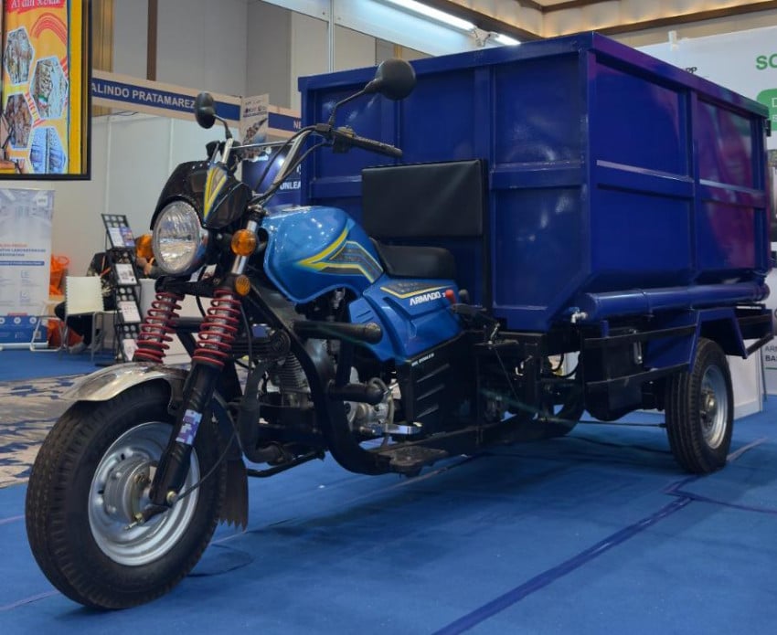Motor Roda Tiga Ini Bikin Sampah Minggat Cepat