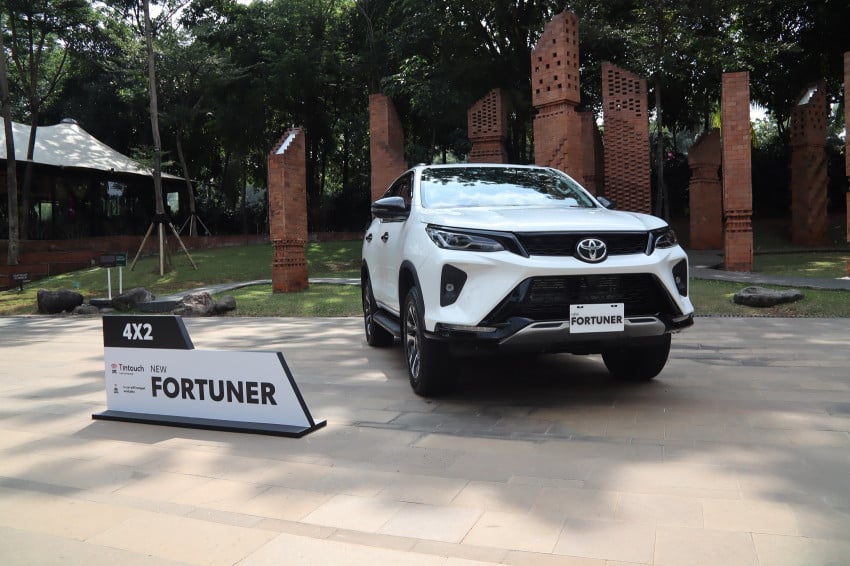 Gara-gara Ini SUV Diesel Terjun Bebas Hampir 70 Persen 10 Gara-gara Ini SUV Diesel Terjun Bebas Hampir 70 Persen
