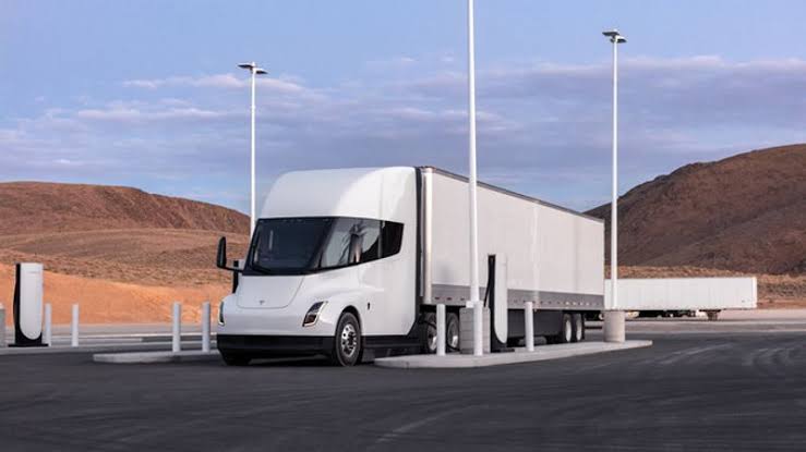Truk Listrik Tesla Siap Guncang Eropa September 10 Truk Listrik Tesla Siap Guncang Eropa September