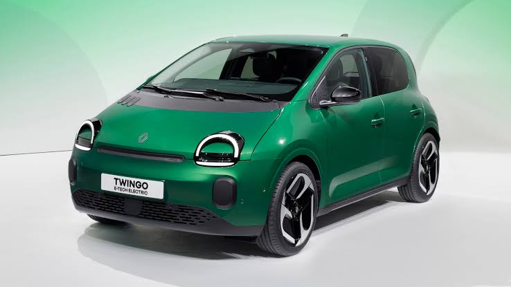 Twingo E-Tech Gegerkan Inggris Tak Boleh Dikendarai 13 Twingo E-Tech Gegerkan Inggris Tak Boleh Dikendarai