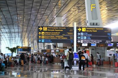 Bandara Soetta Lumpuh Total Abu Krakatau Berulah 3 Bandara Soetta Lumpuh Total Abu Krakatau Berulah