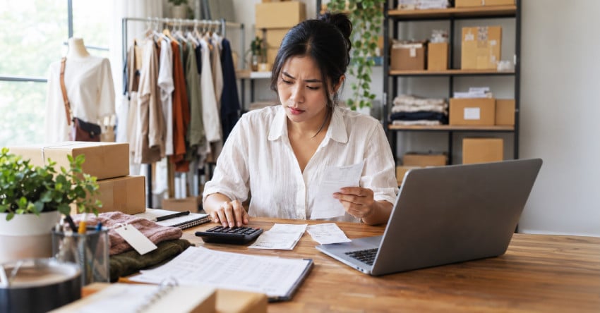 Biaya Tersembunyi Online Shop Bikin Kaget 9 Biaya Tersembunyi Online Shop Bikin Kaget