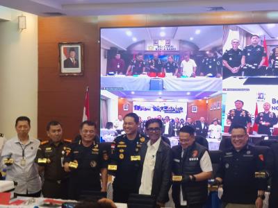 Emas 330 Kg Terbongkar Jaringan Internasional 3 Emas 330 Kg Terbongkar Jaringan Internasional