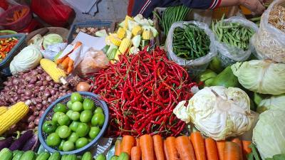 Harga Pangan Meroket Cabai Tembus Rp105 Ribu