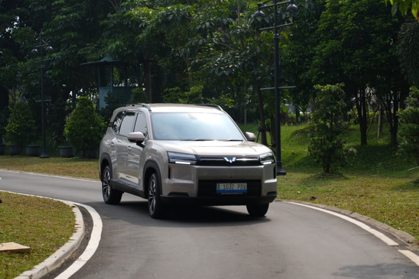 Wuling Eksion SUV Ganda Bikin Geger Pasar 12 Wuling Eksion SUV Ganda Bikin Geger Pasar