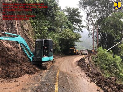 Akses Tapan Batas Jambi Terancam Longsor Parah 5 Akses Tapan Batas Jambi Terancam Longsor Parah