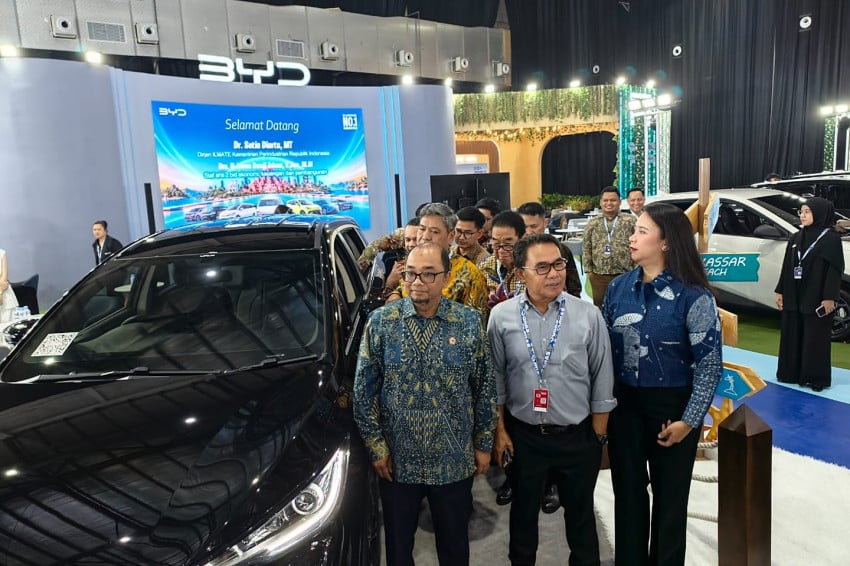 Mobil Hybrid Layak Dapat Insentif 5 Mobil Hybrid Layak Dapat Insentif