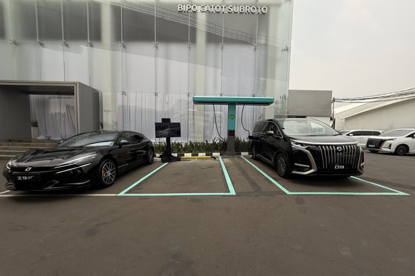Revolusi Baterai BYD Ngebut Banget Cuma 5 Menit